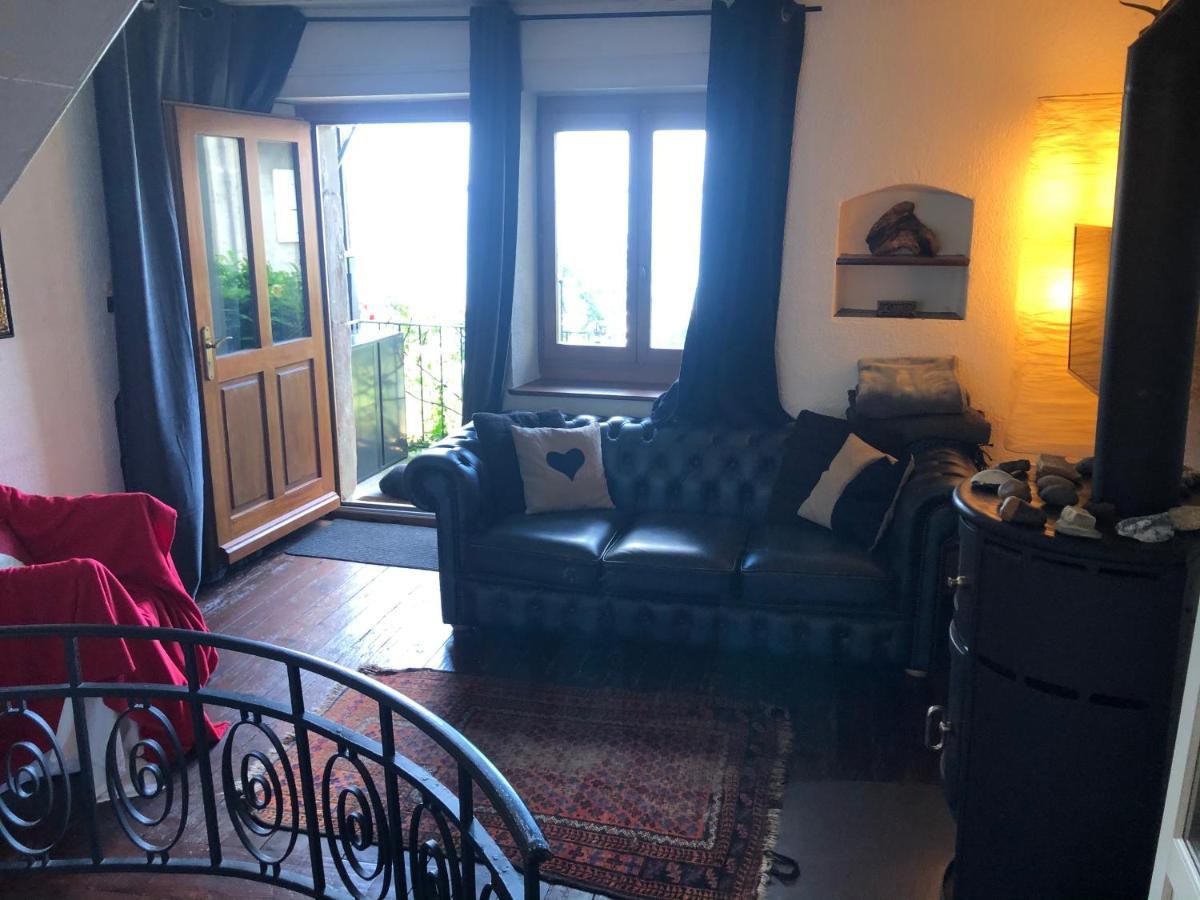 A Room With A View - Maisonnette Dans Bourg Medieval Au Bord Du Lac Leman Yvoire Εξωτερικό φωτογραφία