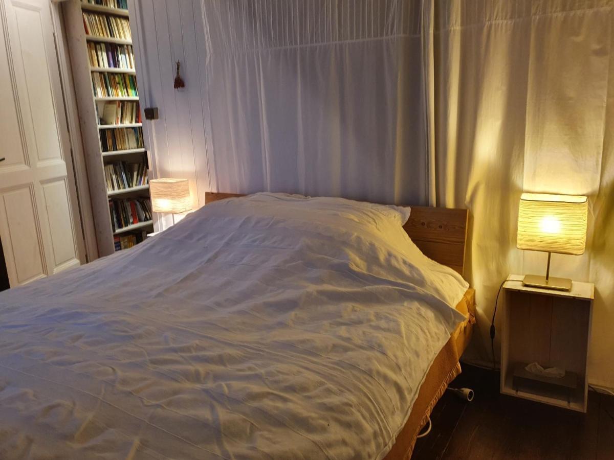 A Room With A View - Maisonnette Dans Bourg Medieval Au Bord Du Lac Leman Yvoire Εξωτερικό φωτογραφία